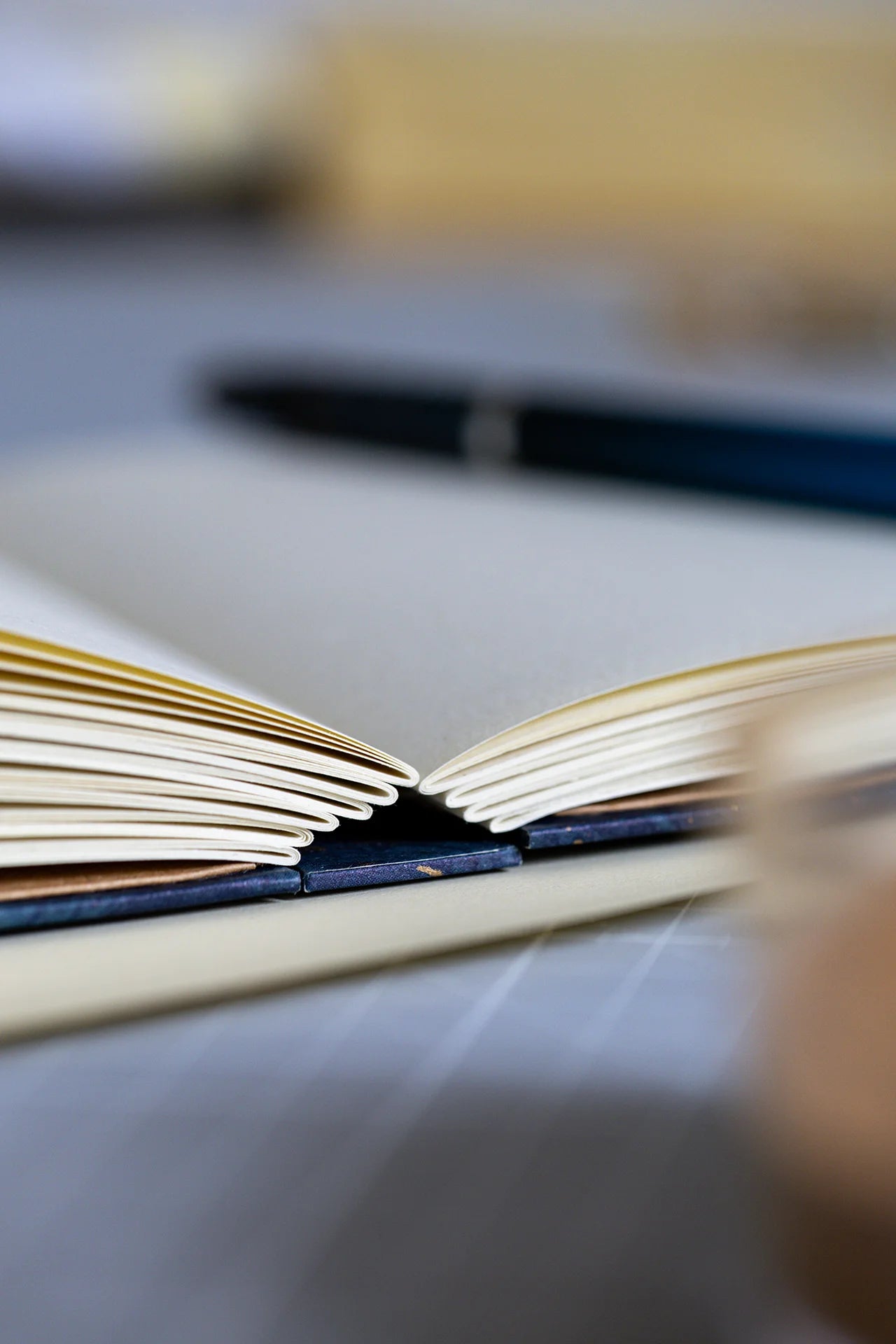 A6 Notebook Crisscross Gold Marbled